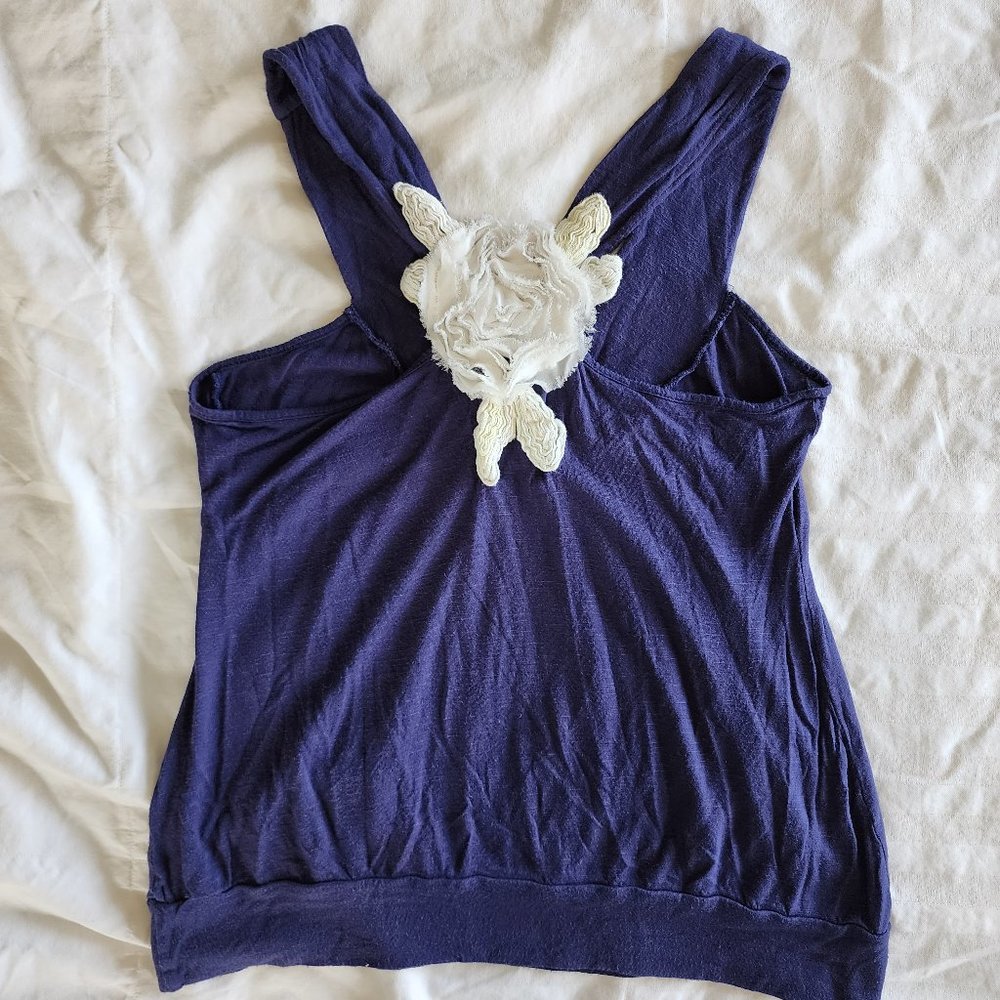 Flower tank